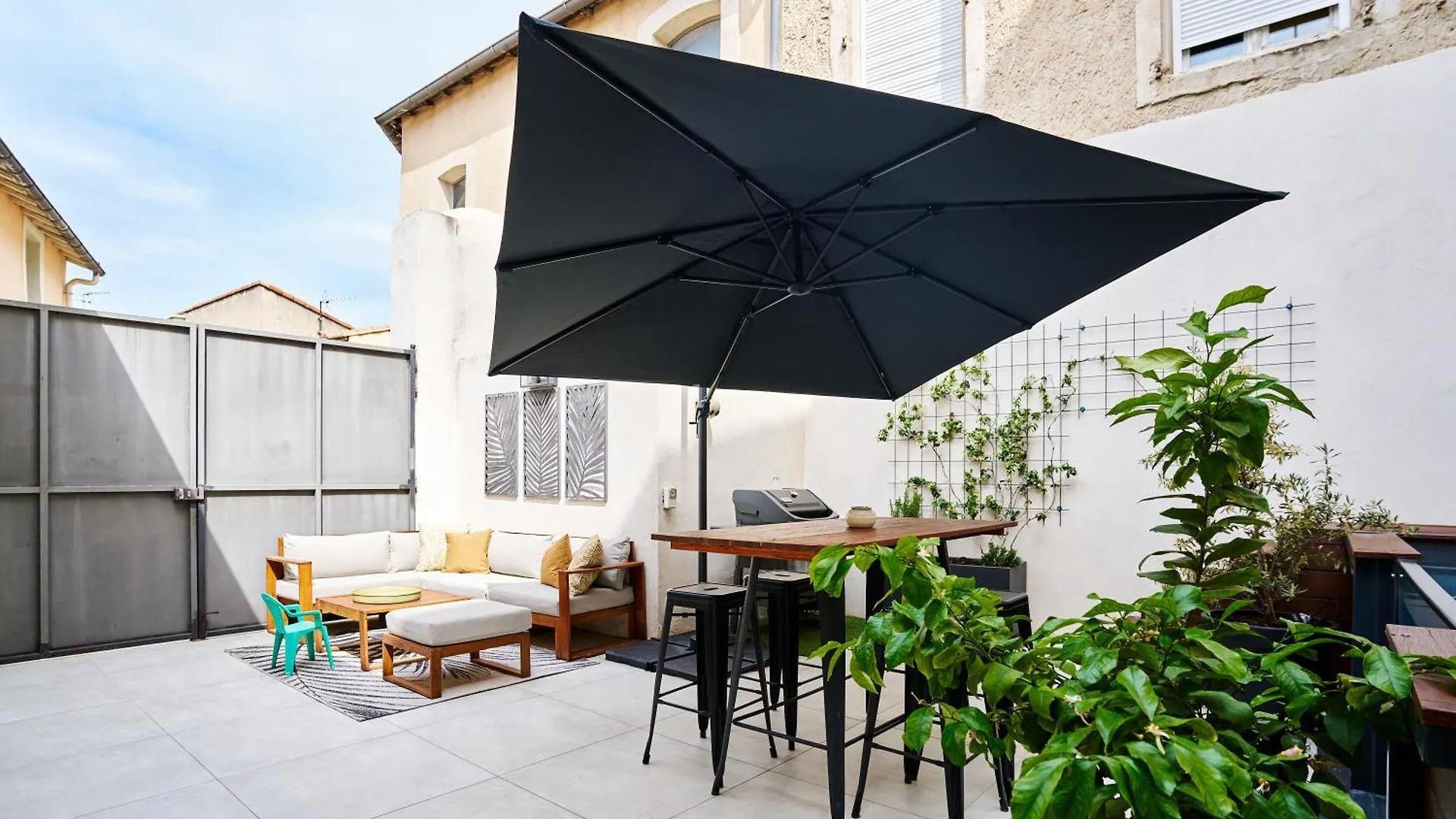 Maison De Ville Moderne Climatisee Avec Piscine Morieres-les-Avignon